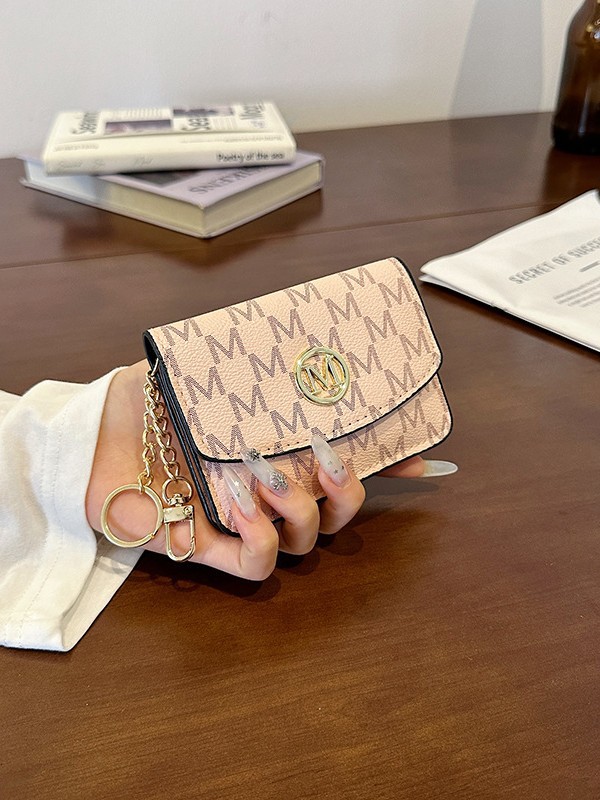 Retro Monogram Print Faux Leat - Monogram Keychain Leather avaliação e preço