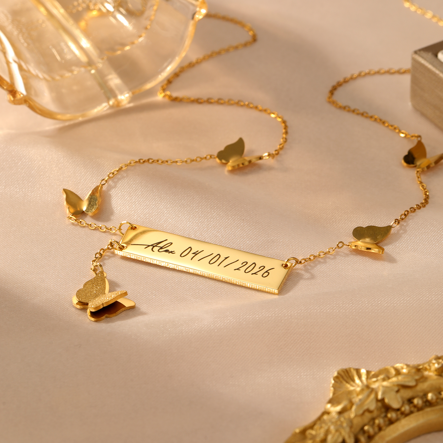 Personalized Butterfly Bar Nam - Handwriting Necklace Bar avaliação e preço