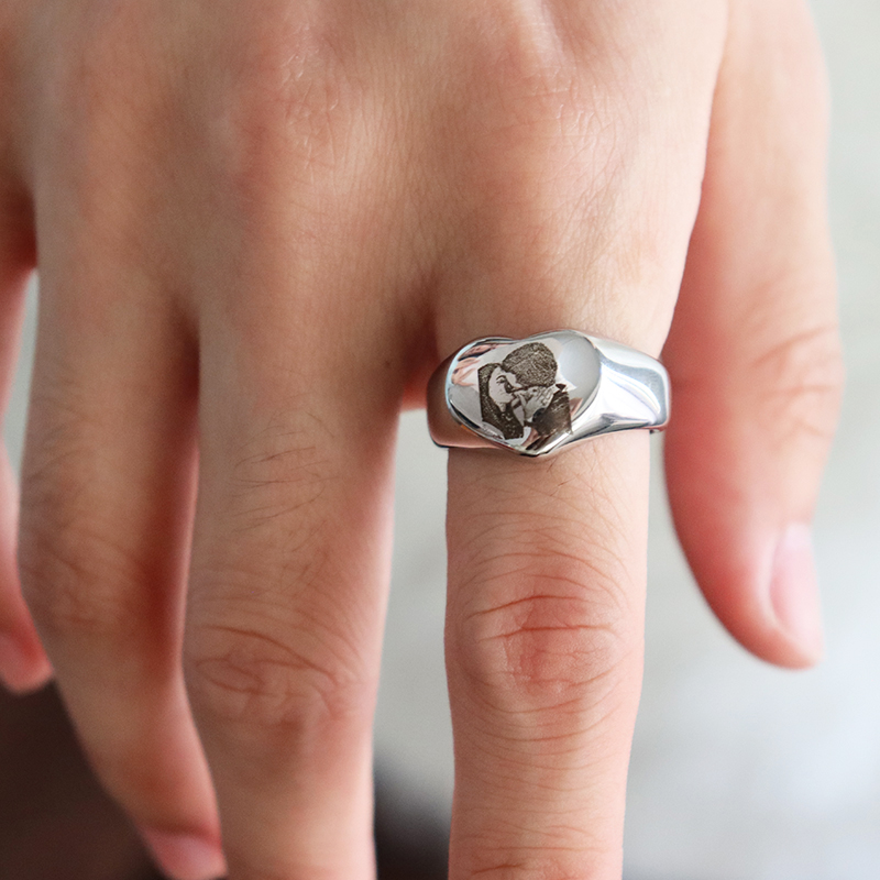 Custom Engraved Picture Logo N - Initial Ring Custom avaliação e preço